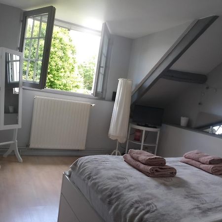 La Petite Maison Sainte-Gemme-Moronval Buitenkant foto